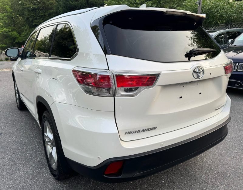 Used 2014 Toyota Highlander Limited AWD/4WD image 5