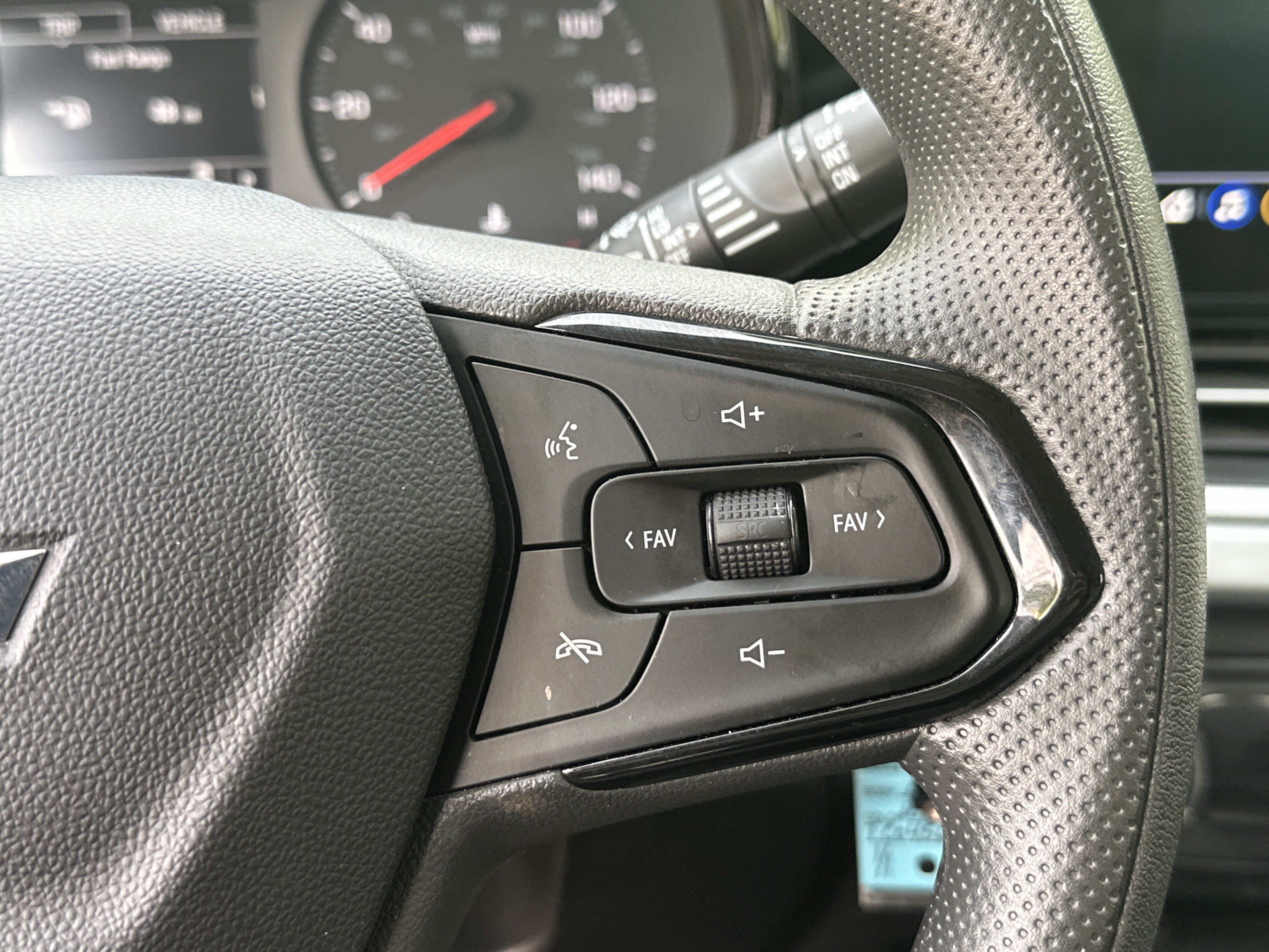 Certified 2026 Chevrolet Trax LS FWD image 26