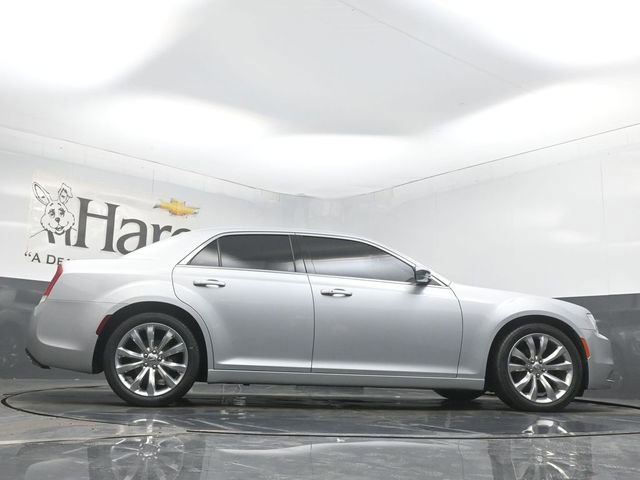 Used 2020 Chrysler 300 Touring L w/ Quick Order Package 2EF image 51