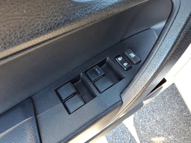 Used 2019 Toyota Corolla SE w/ SE Premium Package image 10