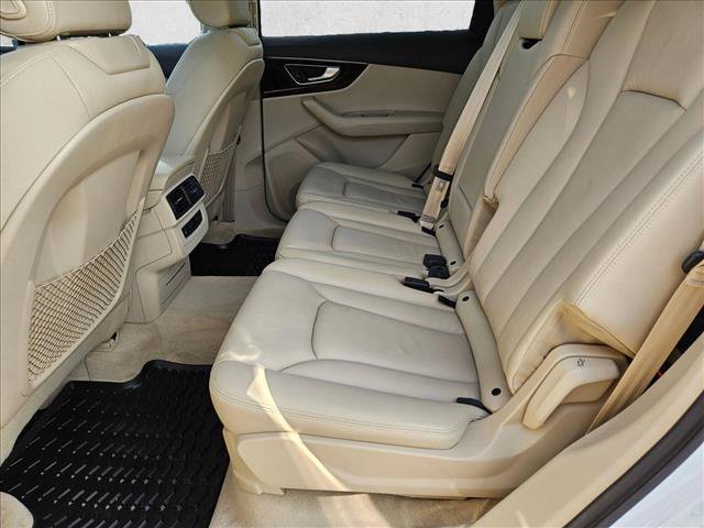 Used 2017 Audi Q7 3.0T Premium Plus AWD/4WD image 18