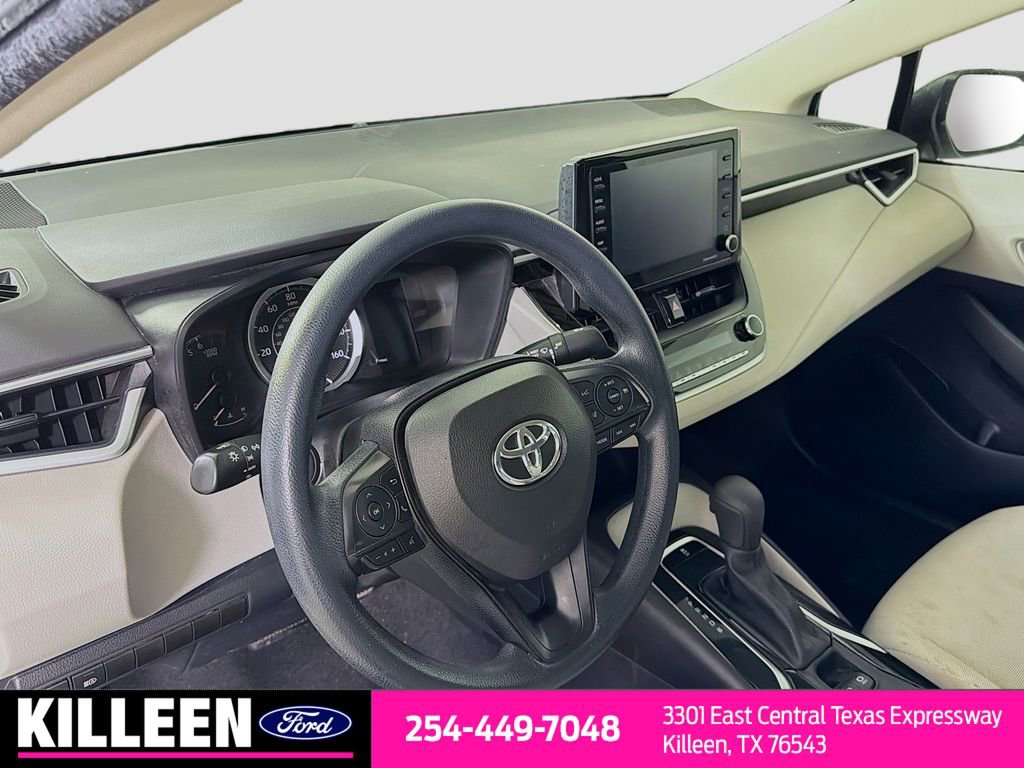 Used 2022 Toyota Corolla LE image 10