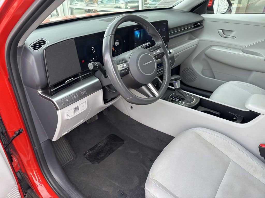 Used 2024 Hyundai Kona SEL FWD image 19