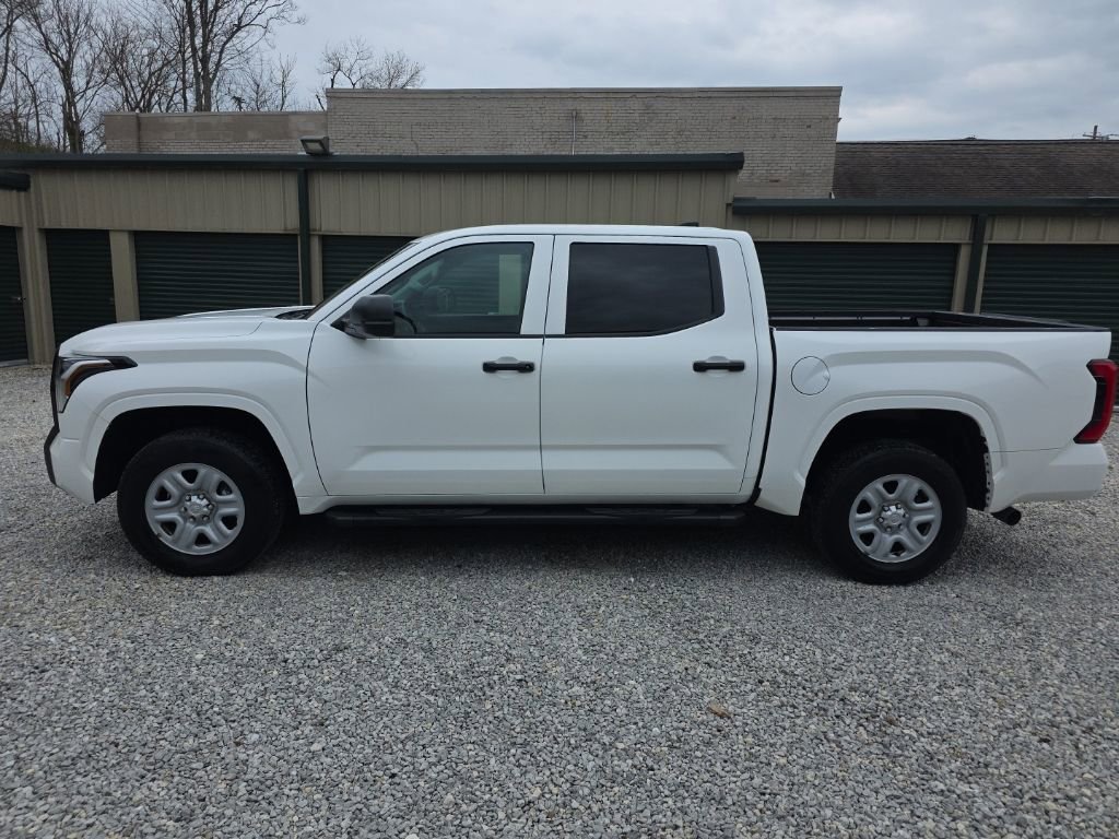 Used 2023 Toyota Tundra SR AWD/4WD image 3