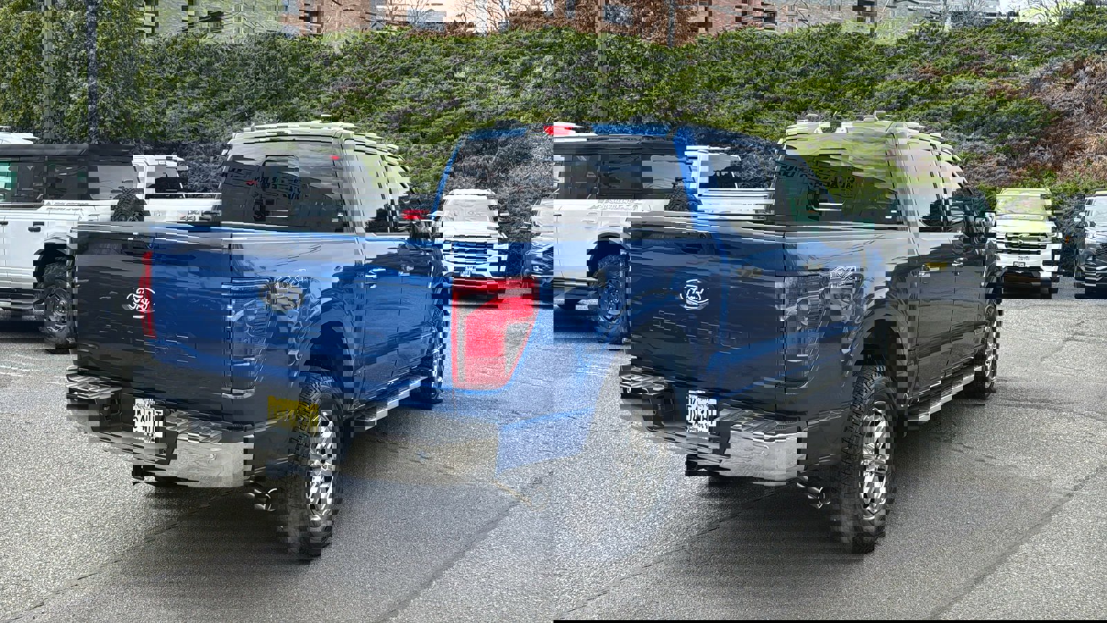 Used 2025 Ford F150 XLT w/ Equipment Group 302A MID image 9