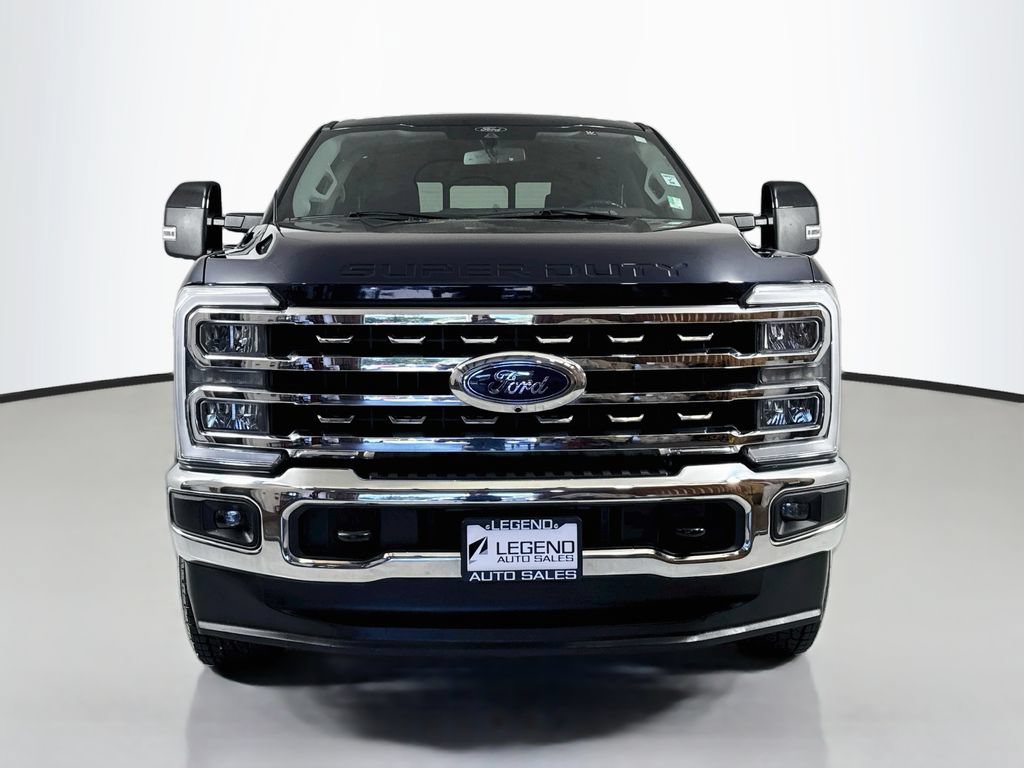 Used 2024 Ford F350 Lariat w/ FX4 Off-Road Package AWD/4WD image 4