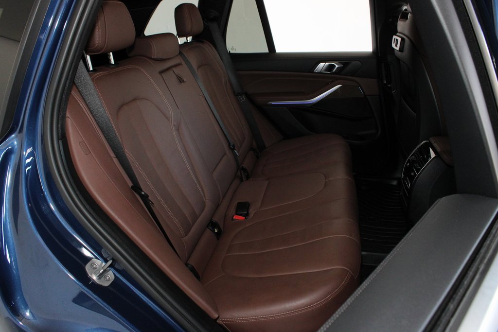 Used 2021 BMW X5 sDrive40i w/ Convenience Package image 13