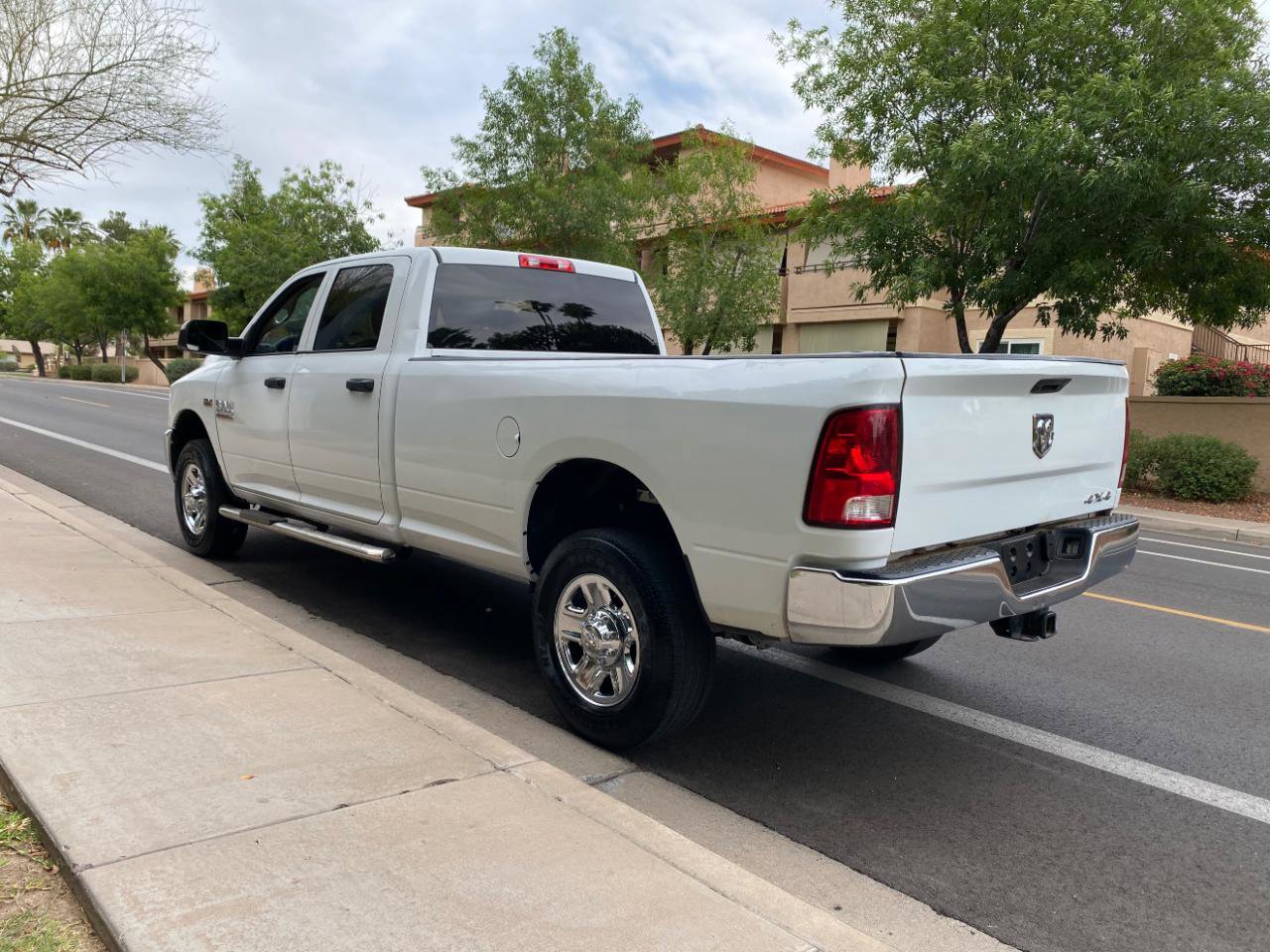 Used 2018 RAM 2500 Tradesman w/ Chrome Appearance Group image 9