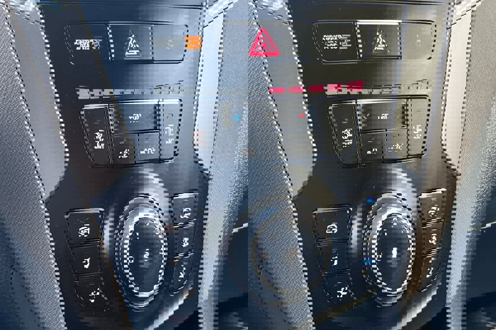 Used 2017 Hyundai Santa Fe Sport image 21