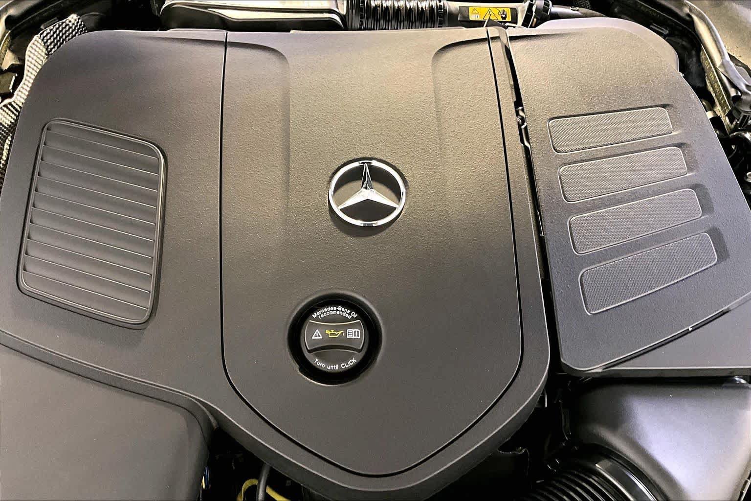 New 2026 Mercedes-Benz C 300 4MATIC Sedan image 15