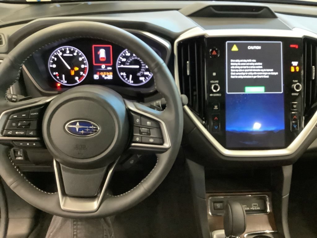 Used 2025 Subaru Ascent Touring AWD/4WD image 10