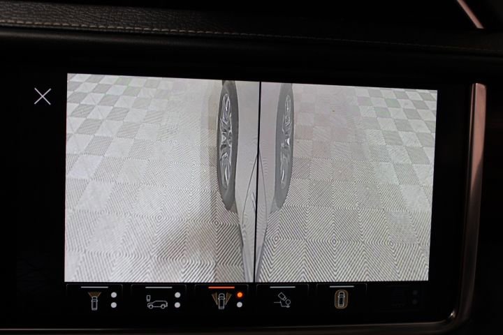 Used 2023 GMC Yukon XL Denali Ultimate w/ LPO, Floor Liner Package image 57