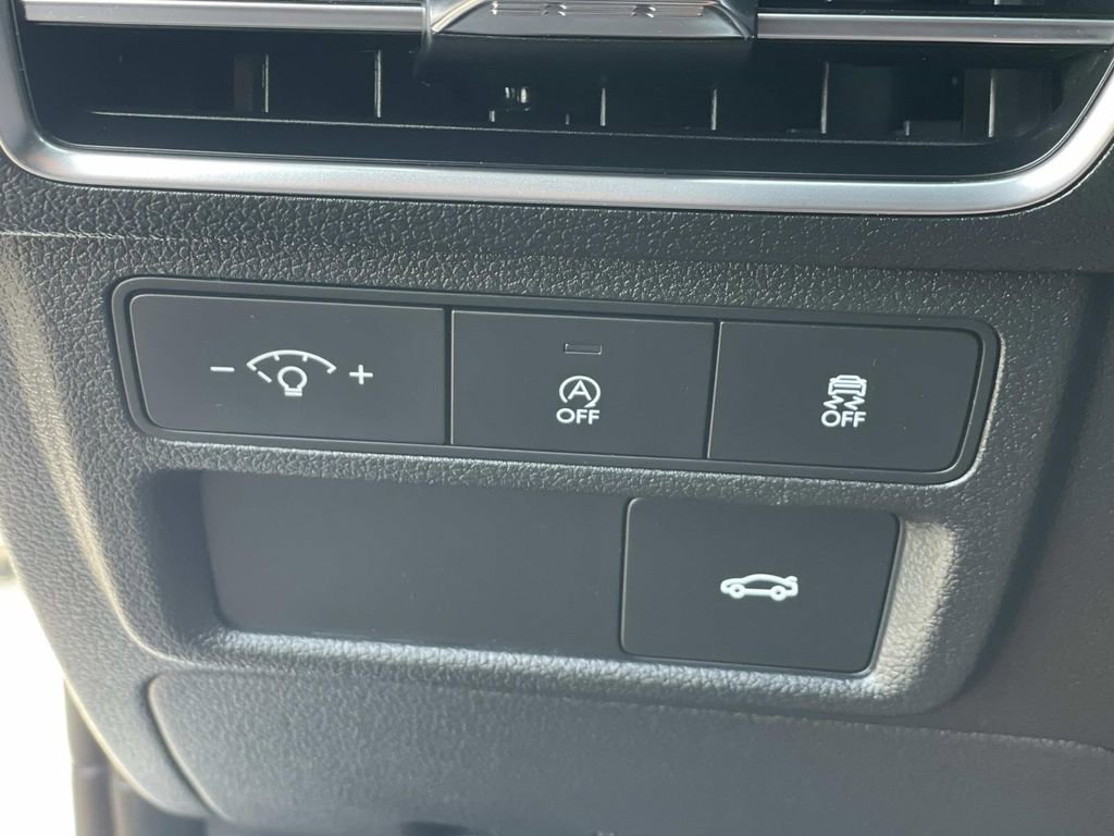 Certified 2025 Hyundai Sonata SE image 16