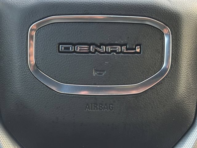 Used 2021 GMC Yukon XL Denali w/ Denali Premium Package RWD image 13