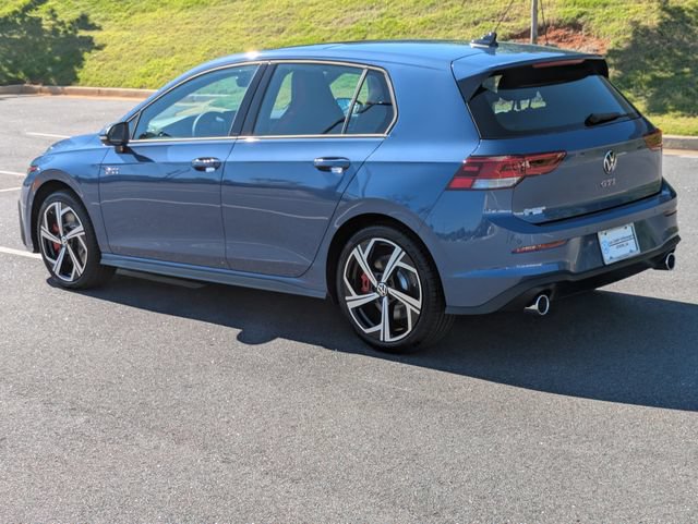 New 2026 Volkswagen GTI SE FWD image 6