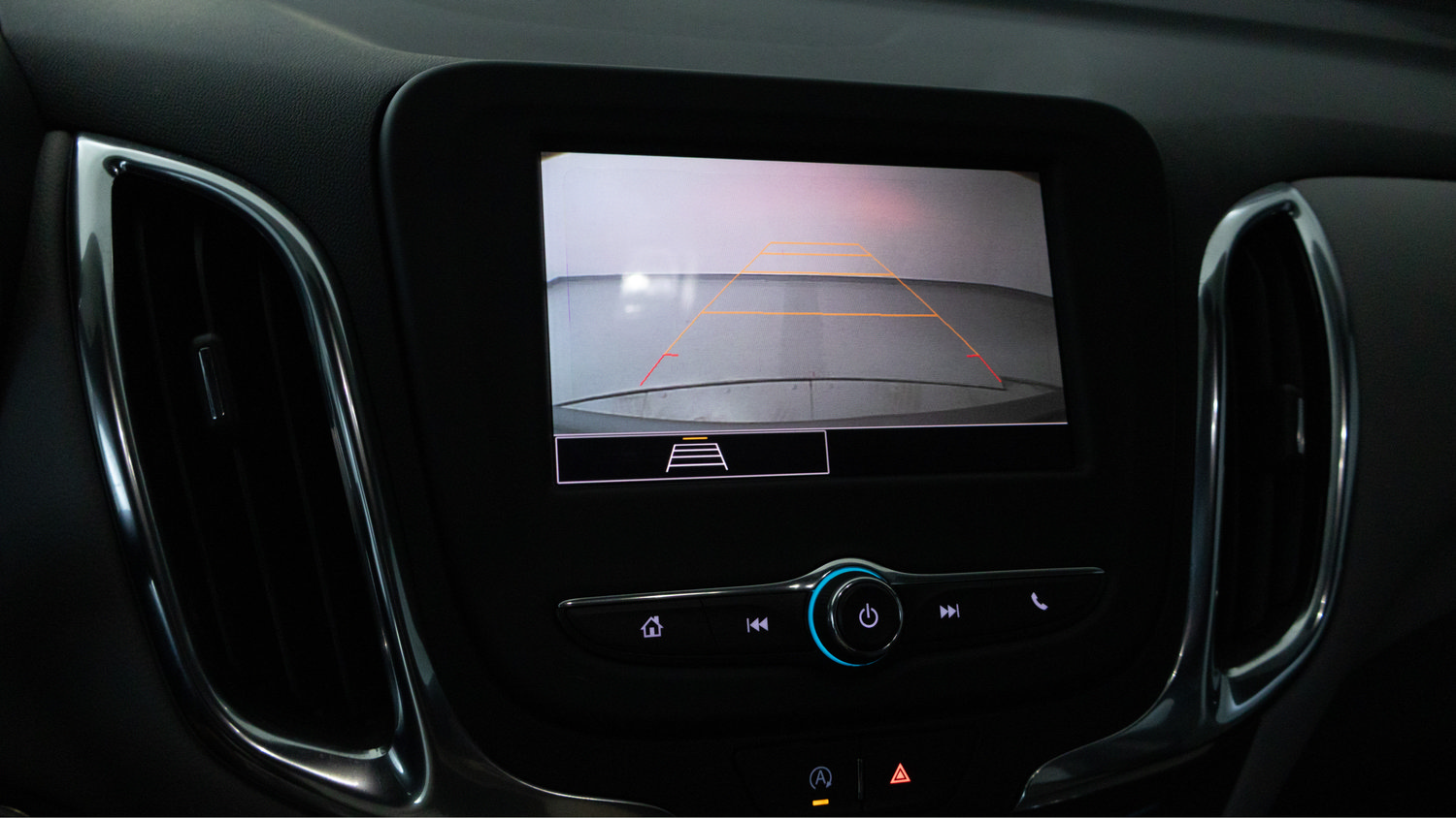 Used 2023 Chevrolet Equinox LS w/ LPO, Floor Liner Package FWD image 16