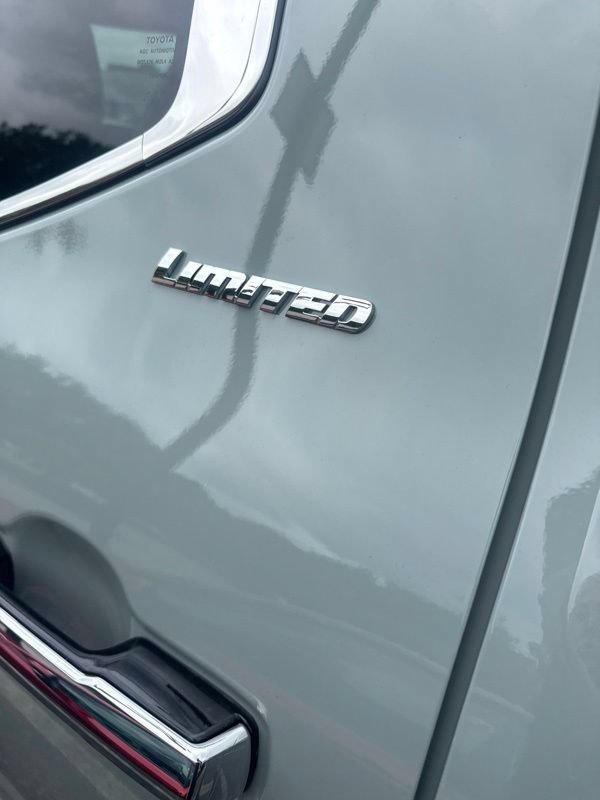 New 2026 Toyota Tundra Limited AWD/4WD image 11