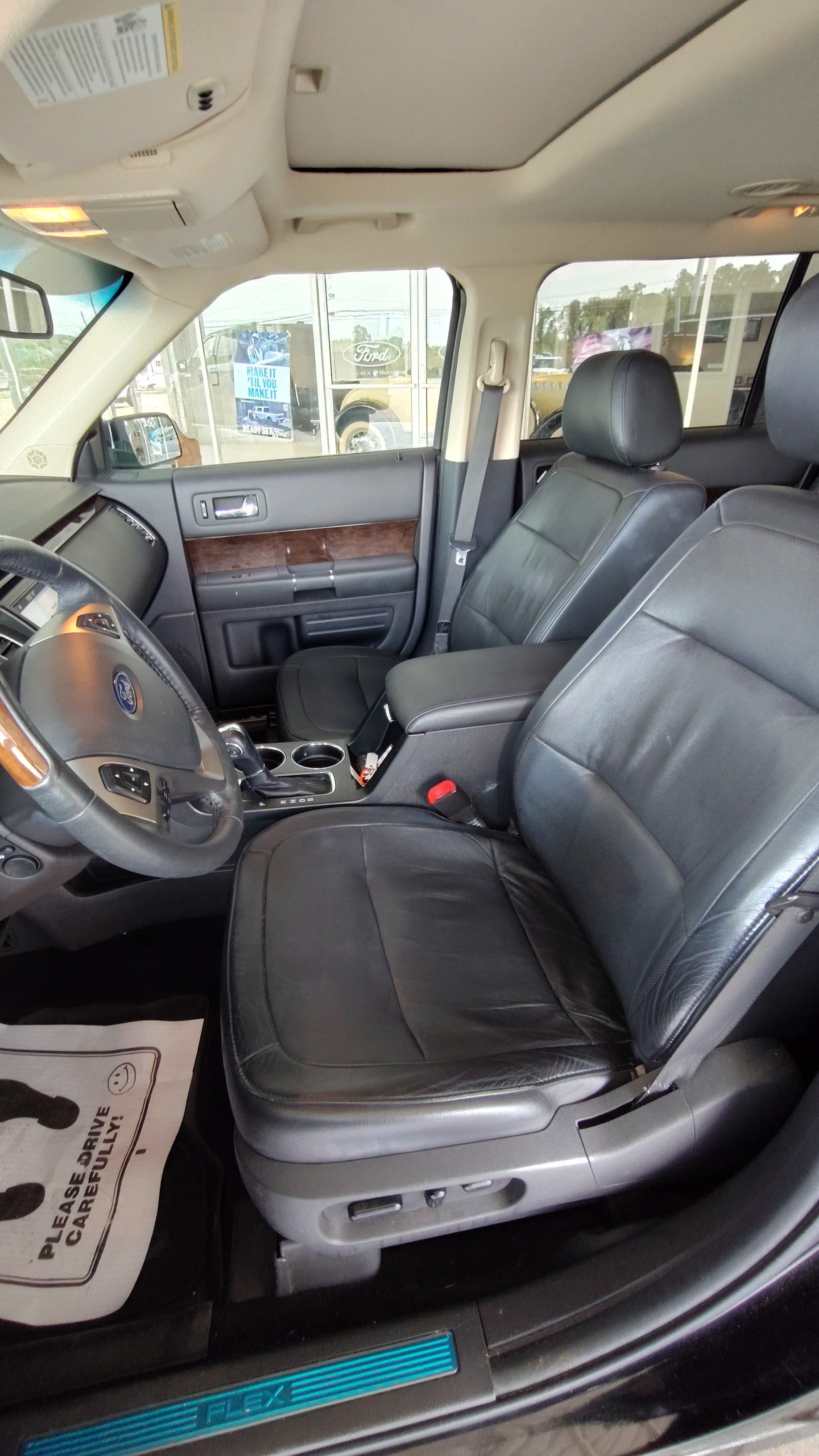 Used 2019 Ford Flex Limited w/ Equipment Group 301A FWD image 11
