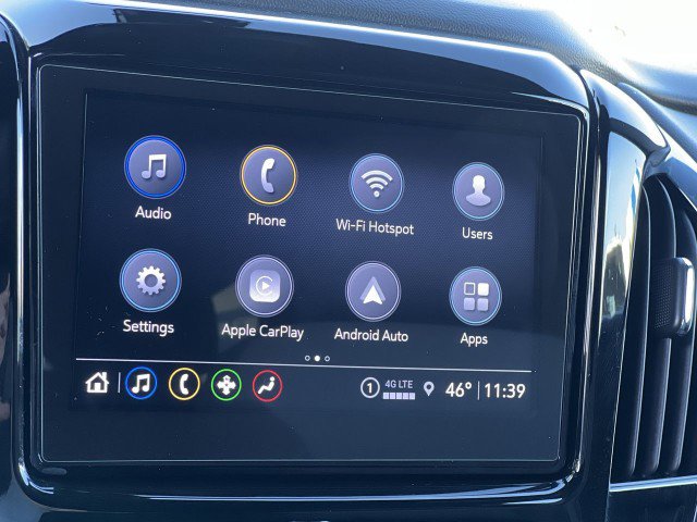 Used 2023 Chevrolet Traverse LT image 13