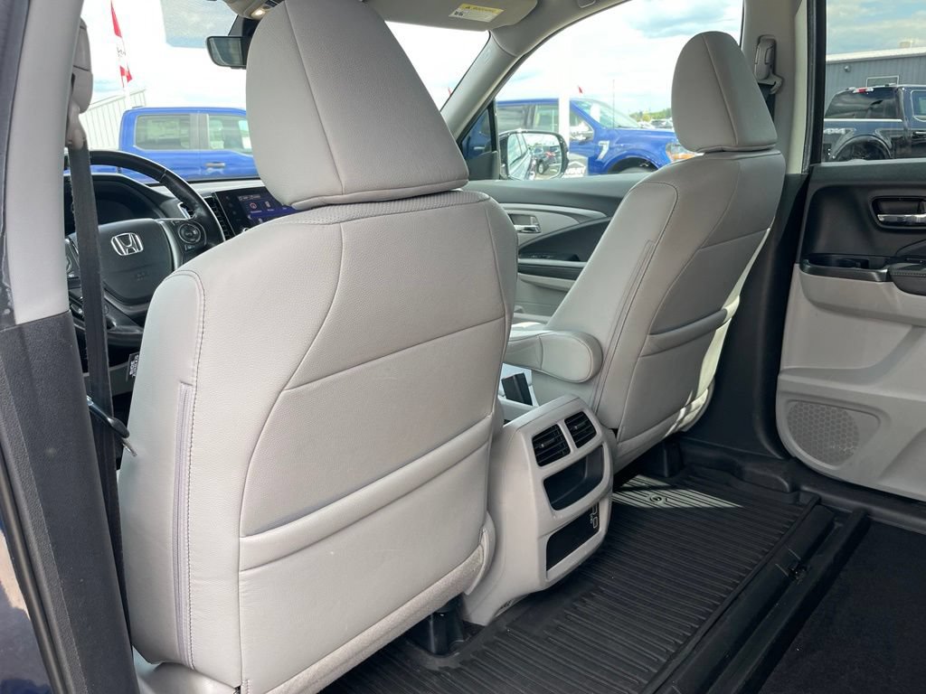 Used 2023 Honda Ridgeline RTL-E image 44