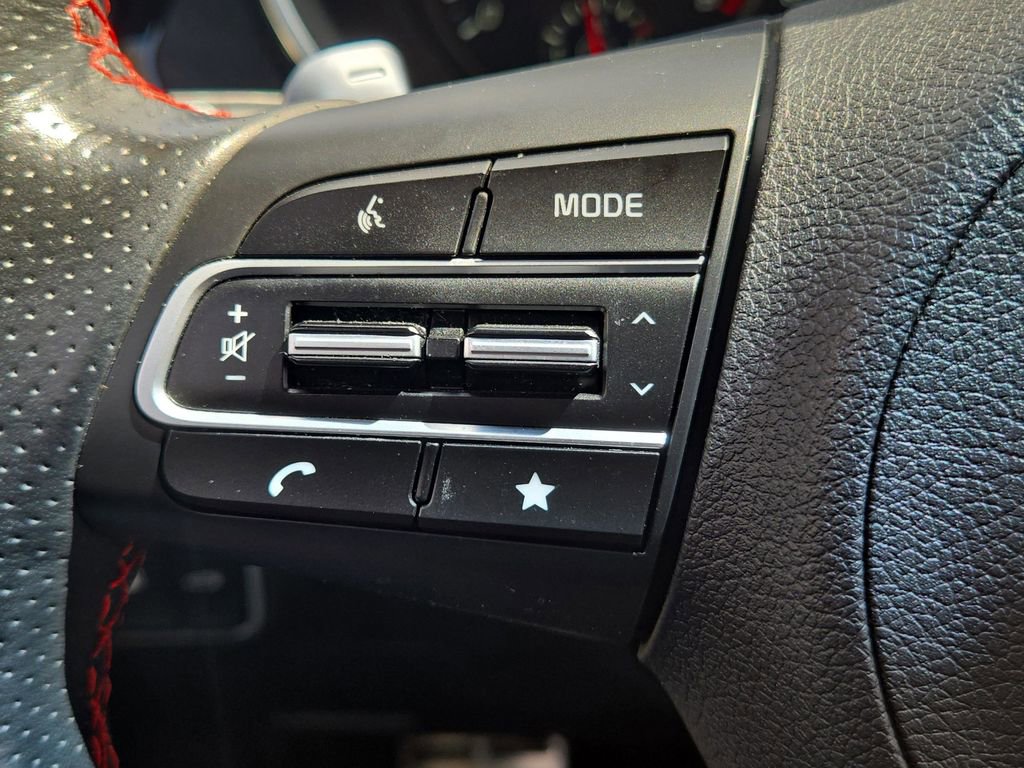 Used 2023 Kia Stinger GT2 w/ Option Group 015 image 30