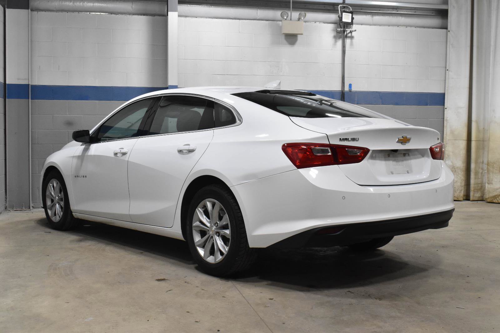 Used 2024 Chevrolet Malibu LT FWD image 24