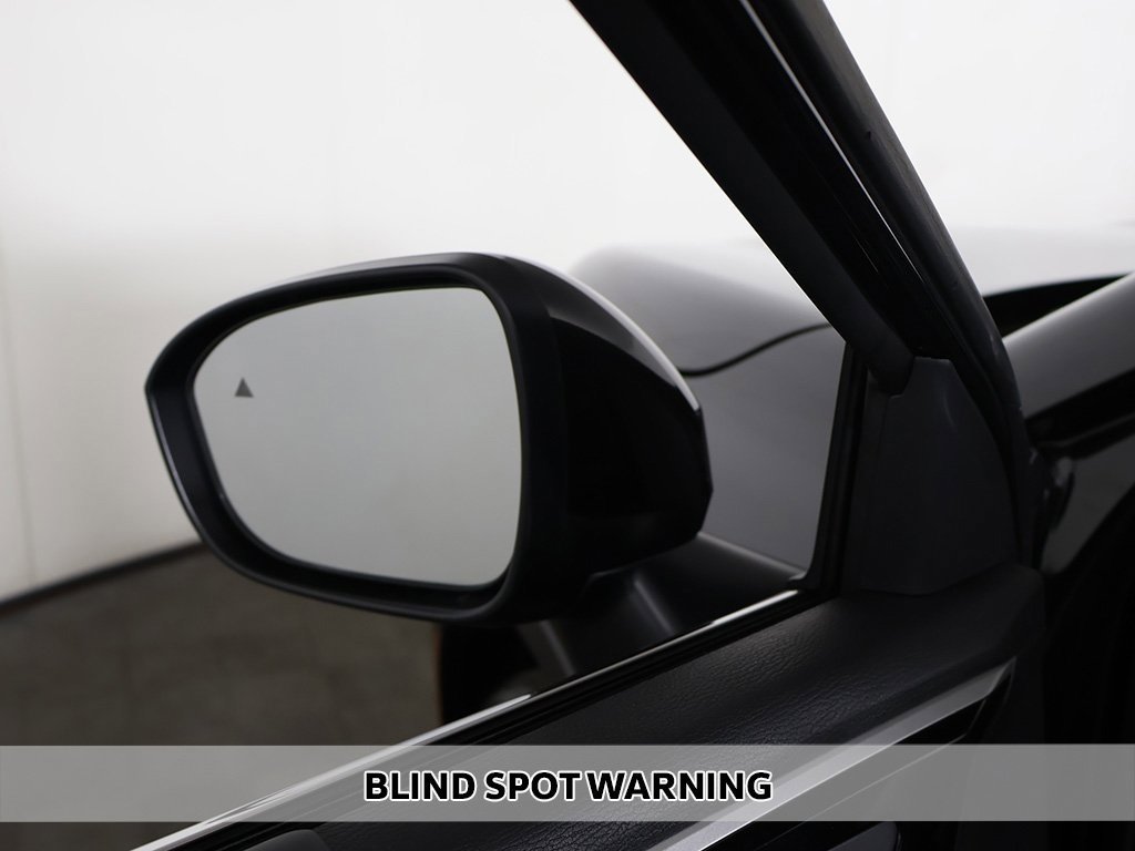 New 2025 Mitsubishi Outlander SE image 7