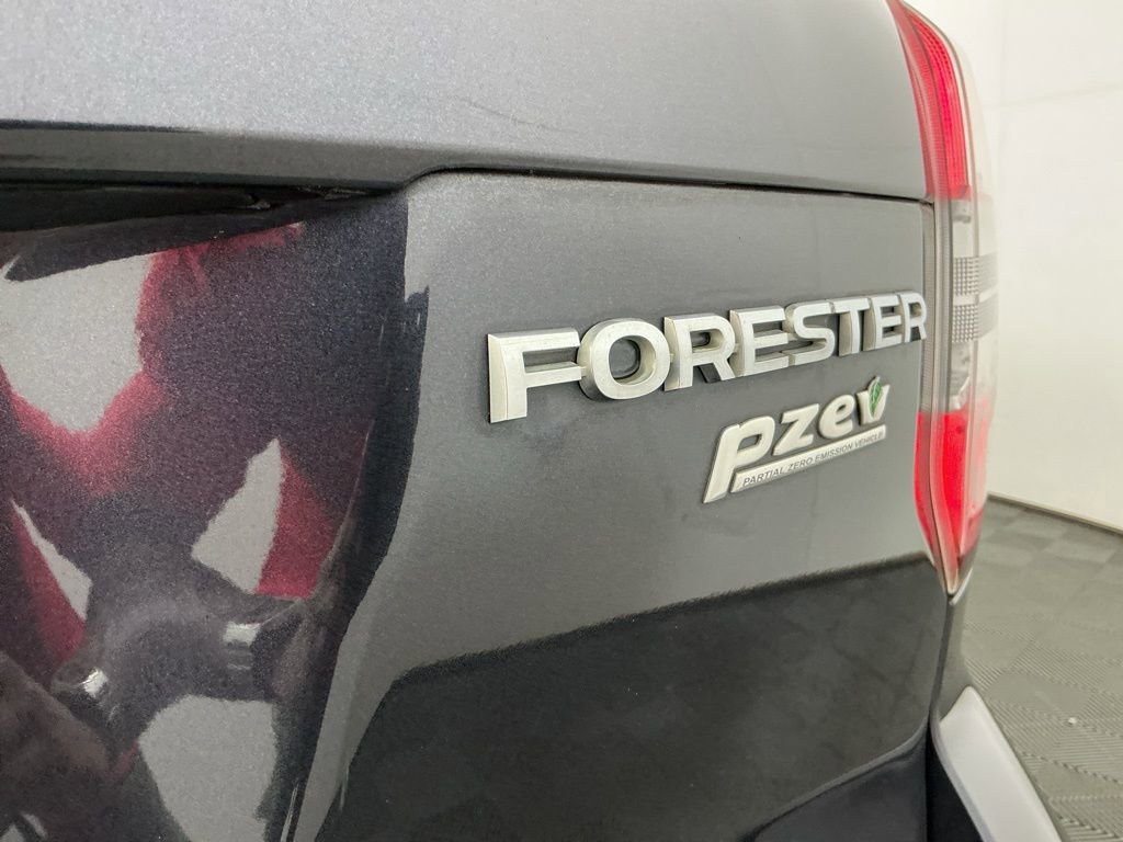 Used 2015 Subaru Forester 2.5i Premium w/ All-Weather Package AWD/4WD image 29
