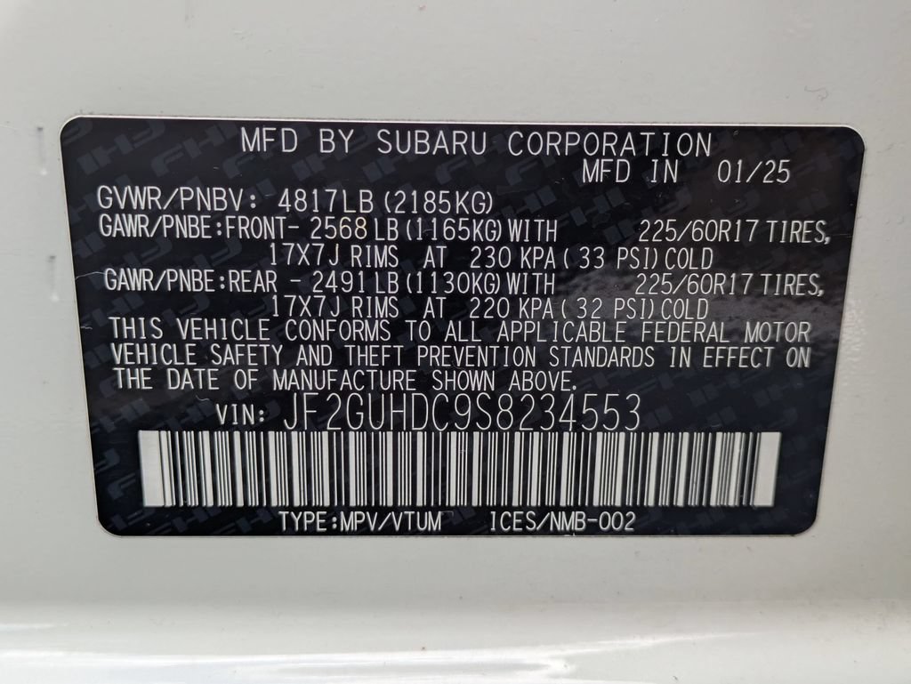 Used 2025 Subaru Crosstrek 2.5i Premium AWD/4WD image 35