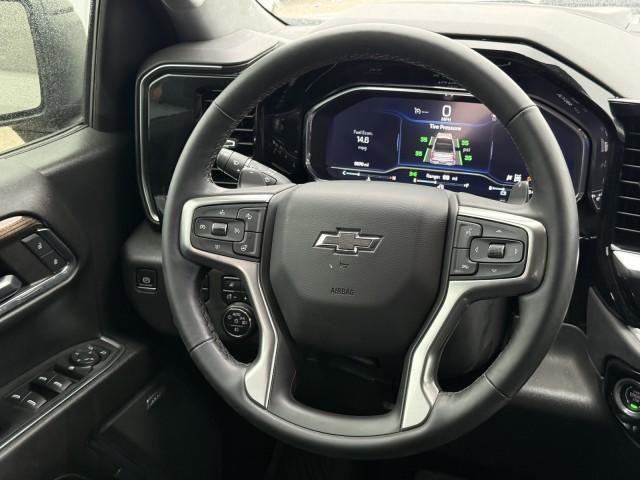 Used 2024 Chevrolet Silverado 1500 LT Trail Boss w/ LT Trail Boss Premium Package image 30