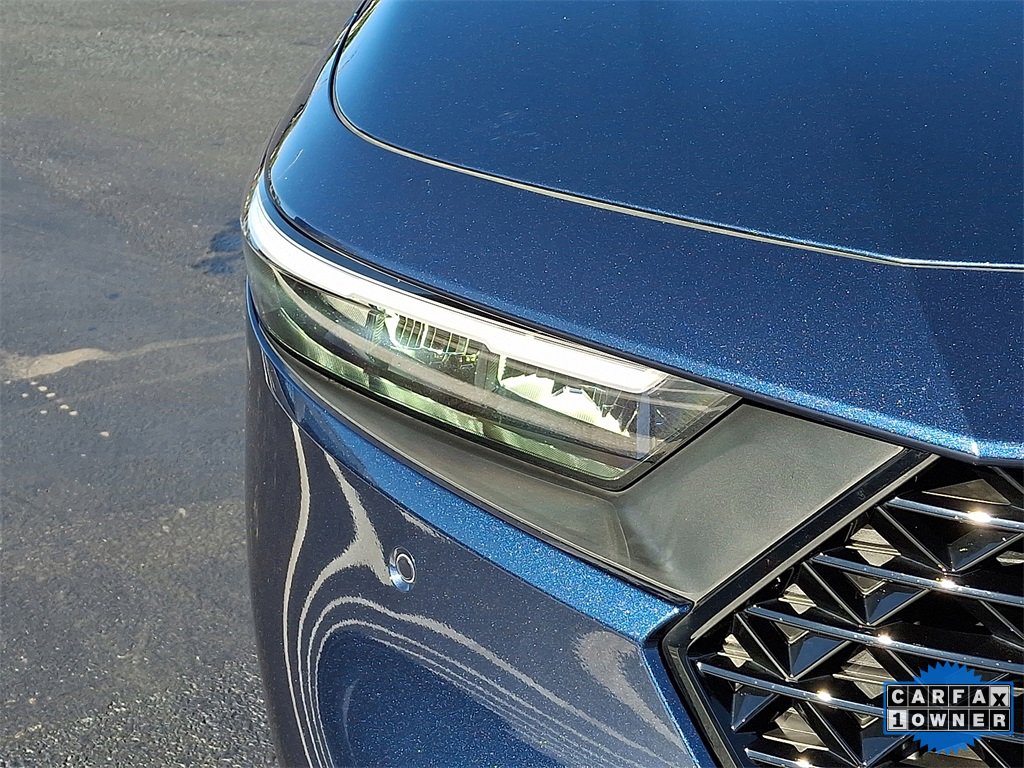 Used 2024 Honda Accord Touring image 12