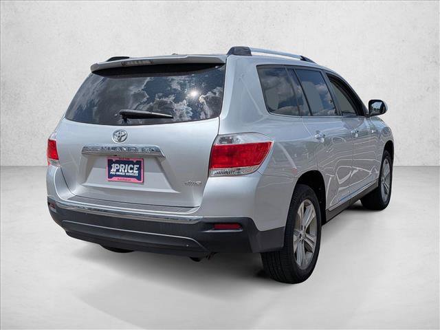 Used 2012 Toyota Highlander Limited w/ Tow Pkg AWD/4WD image 5