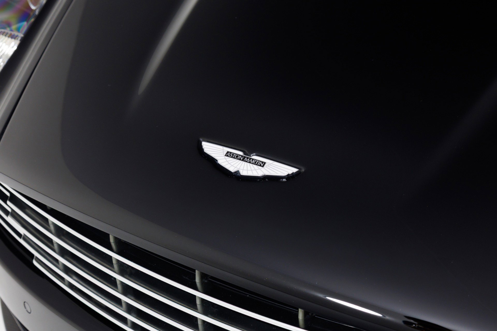 Used 2009 Aston Martin DBS Coupe RWD image 52