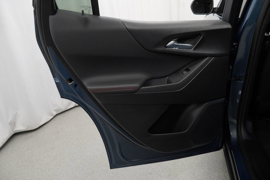 New 2027 Chevrolet Equinox RS AWD/4WD image 24