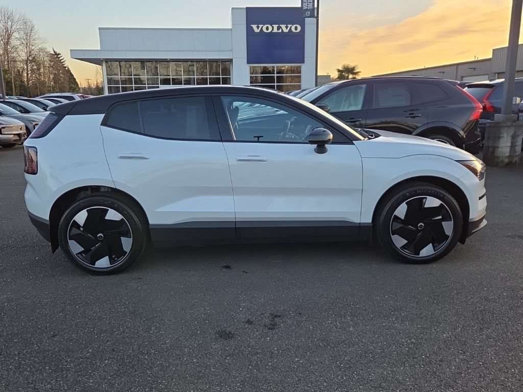 New 2026 Volvo EX30 Plus w/ Protection Package Premier AWD/4WD image 9