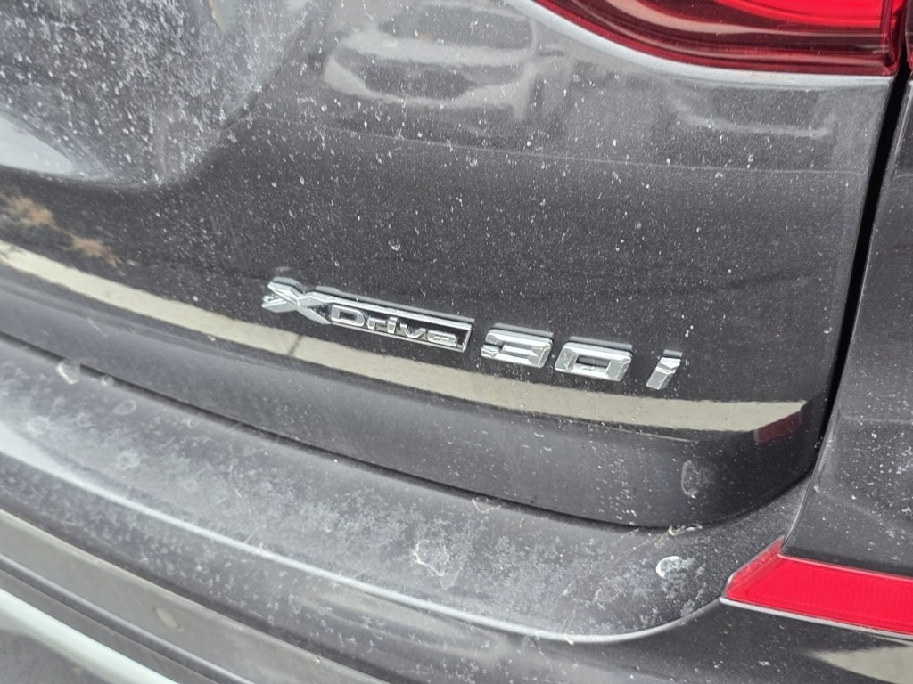 Used 2021 BMW X3 xDrive30i w/ Premium Package image 9