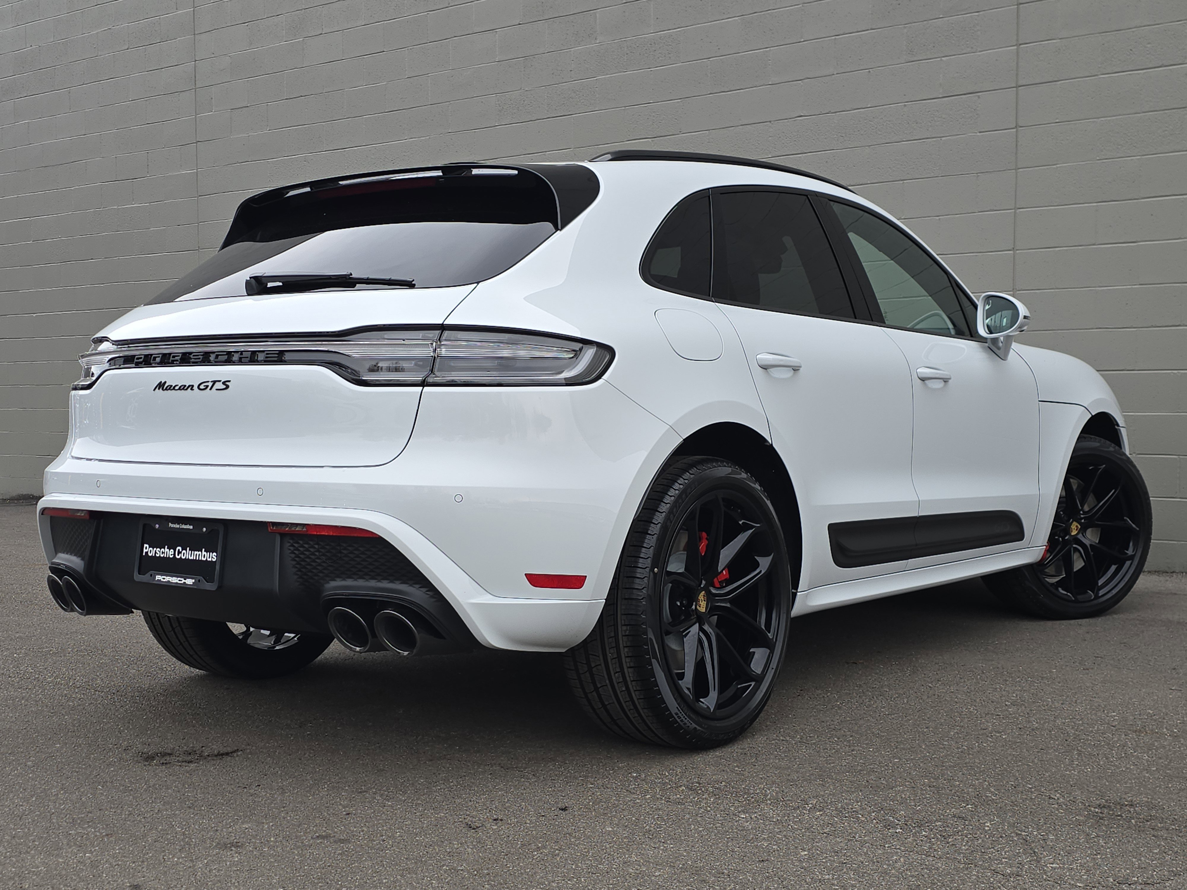New 2026 Porsche Macan GTS image 9
