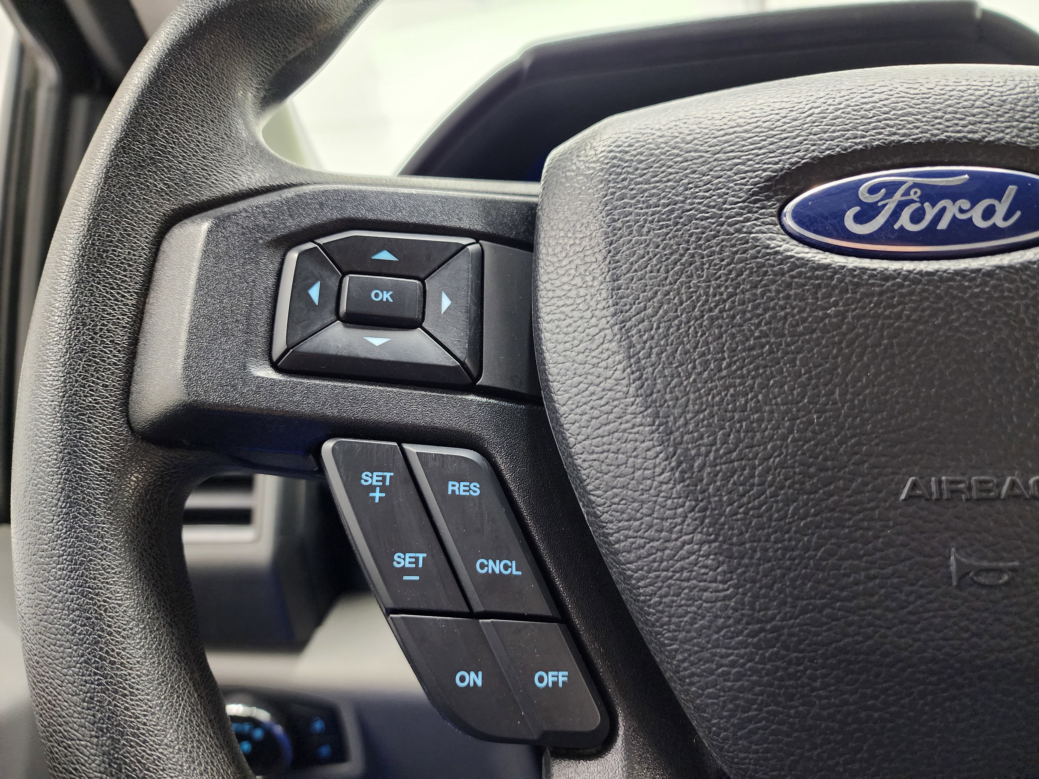 Used 2022 Ford F250 XL w/ STX Appearance Package image 15