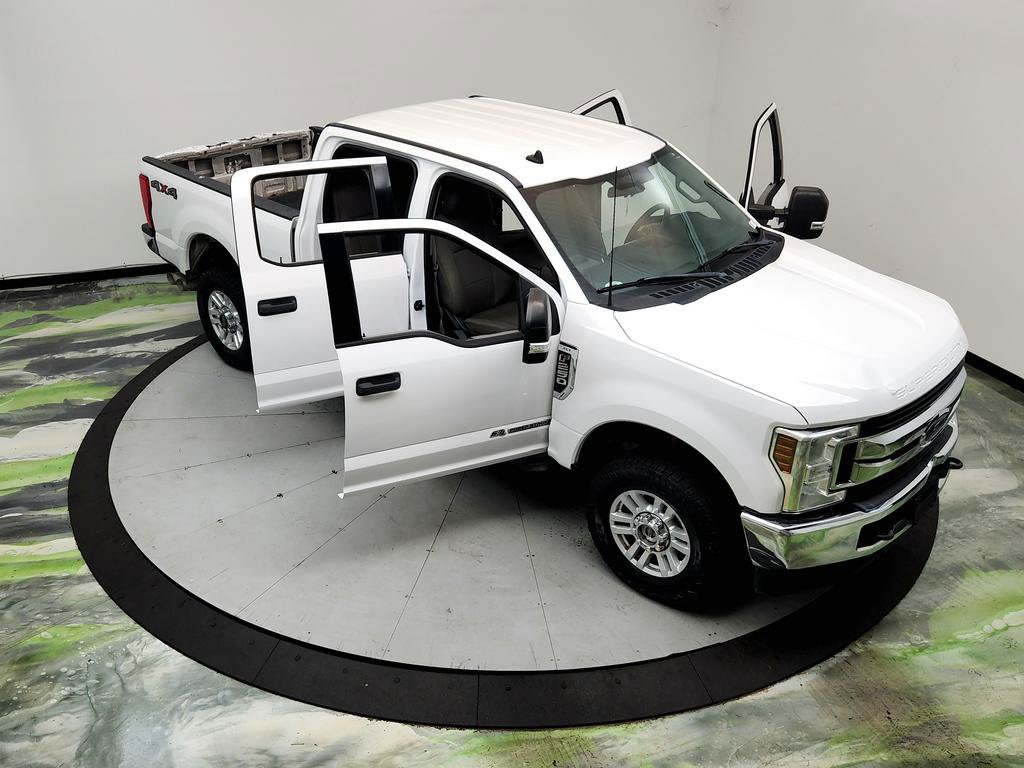 Used 2019 Ford F250 XLT w/ Snow Plow Prep Package AWD/4WD image 36