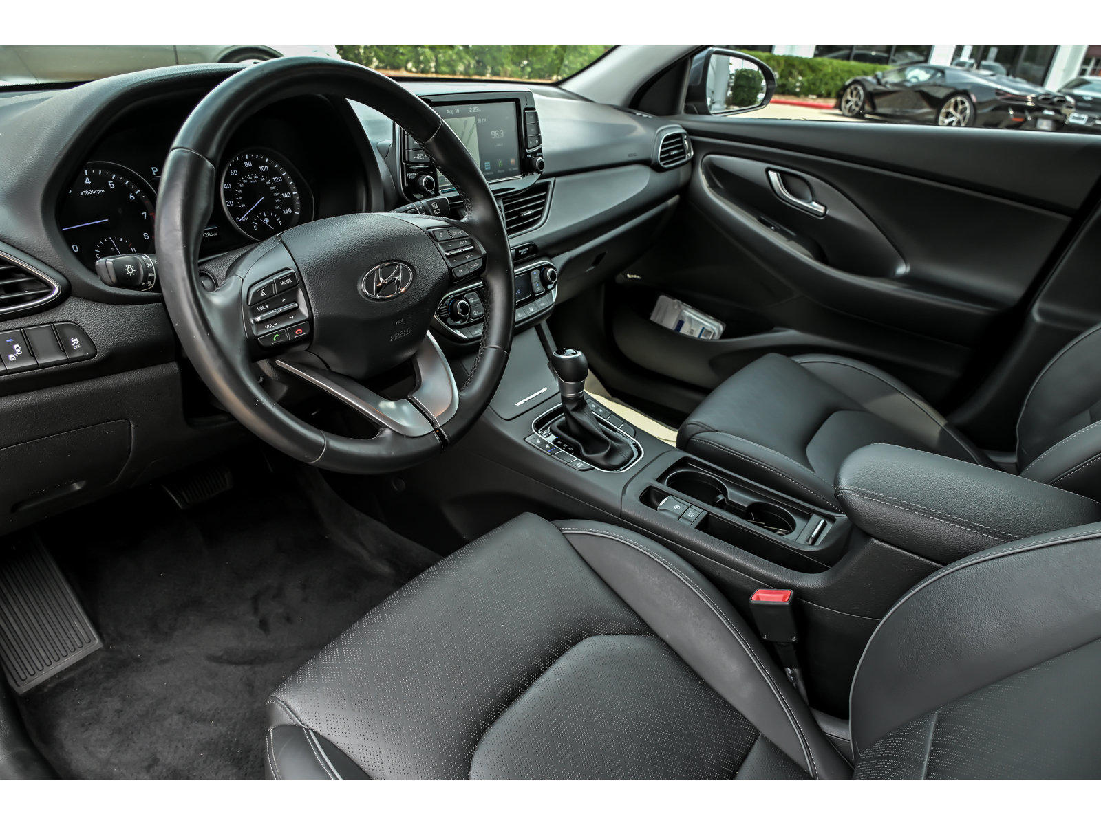 Used 2018 Hyundai Elantra GT w/ Tech Package 03 FWD image 18