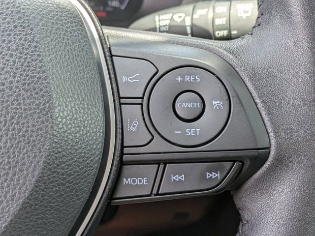 Used 2023 Toyota RAV4 Limited FWD image 23