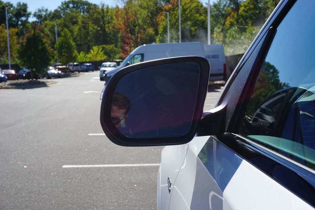 New 2026 Mercedes-Benz GLE 53 AMG 4MATIC Coupe image 15