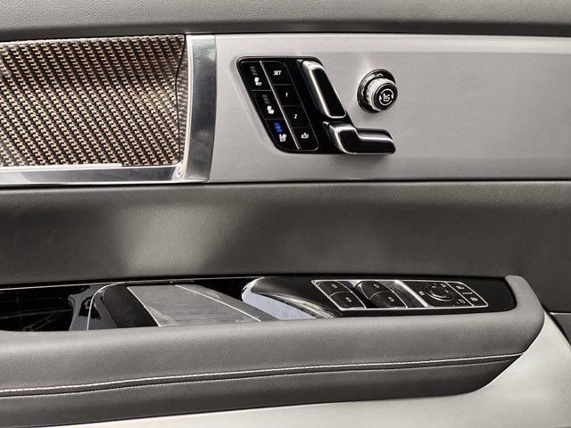 New 2027 Cadillac Vistiq Luxury AWD/4WD image 19