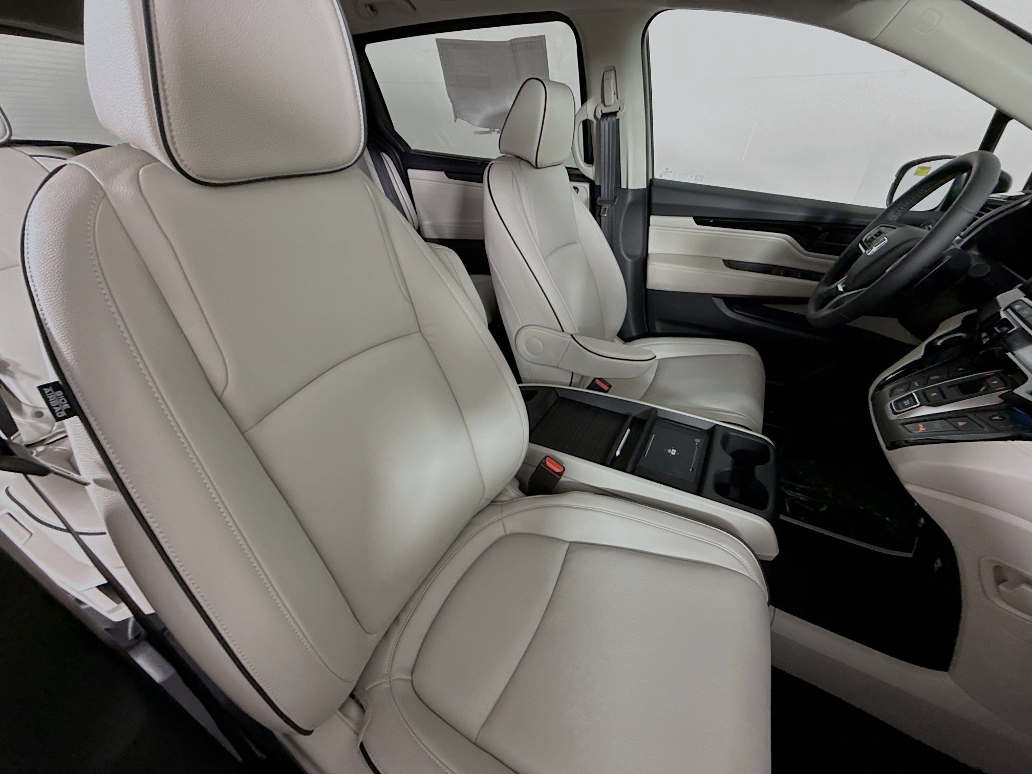 New 2026 Honda Odyssey Touring image 39