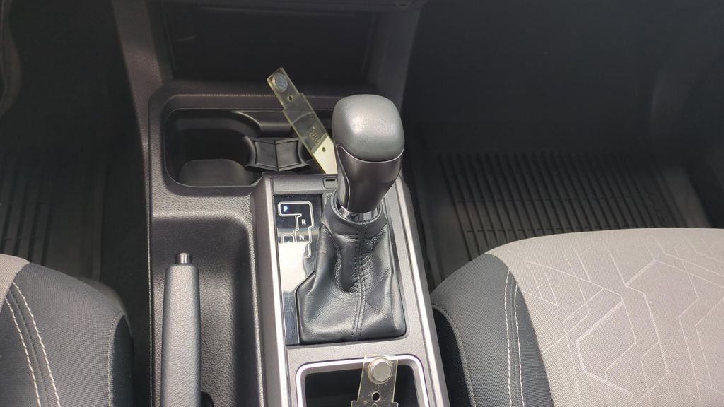 Used 2023 Toyota Tacoma TRD Sport RWD image 17
