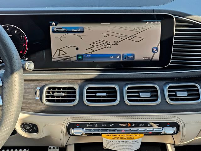 New 2026 Mercedes-Benz GLS 450 4MATIC image 39