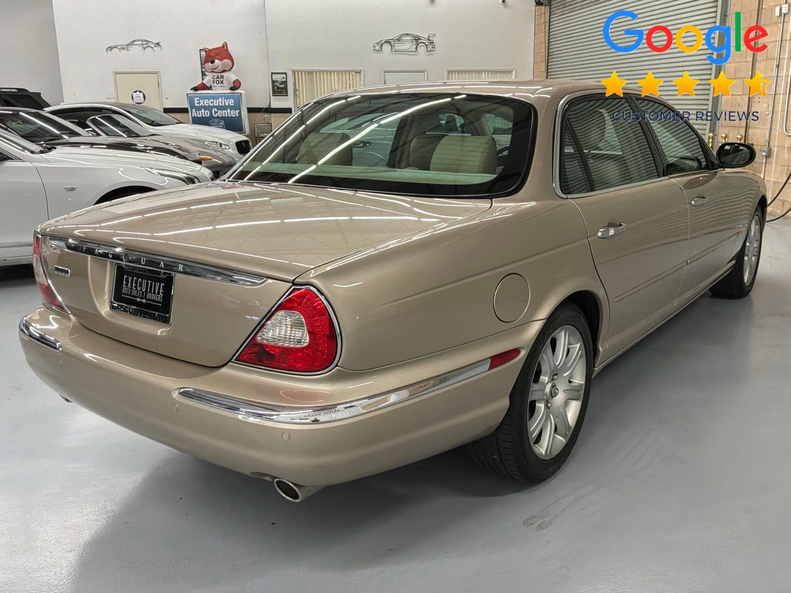 Used 2005 Jaguar XJ8 RWD image 5