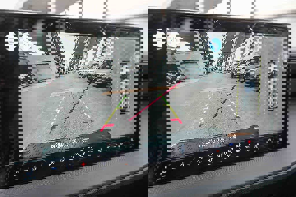 New 2026 Ford Maverick Lobo image 23