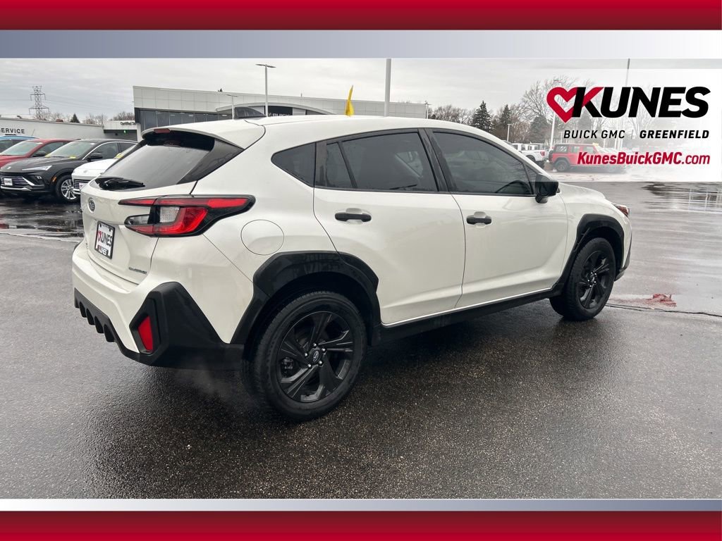 Used 2024 Subaru Crosstrek 2.0i image 5