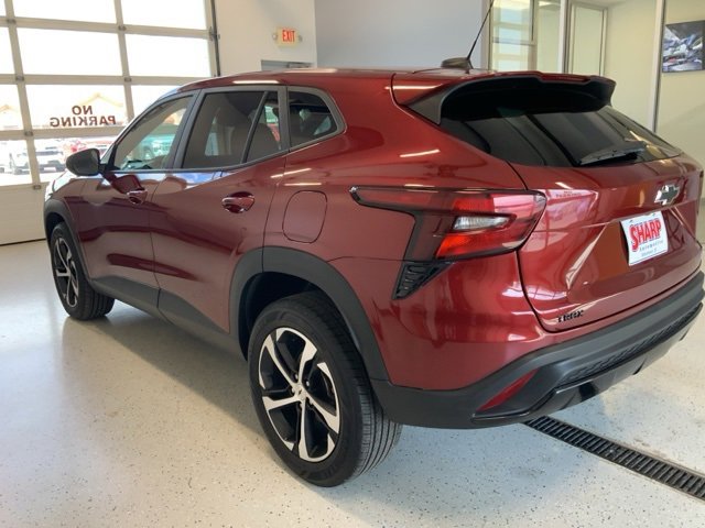 Used 2024 Chevrolet Trax RS image 5